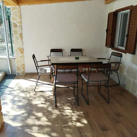 Nada Near Krka National Park Apartmán